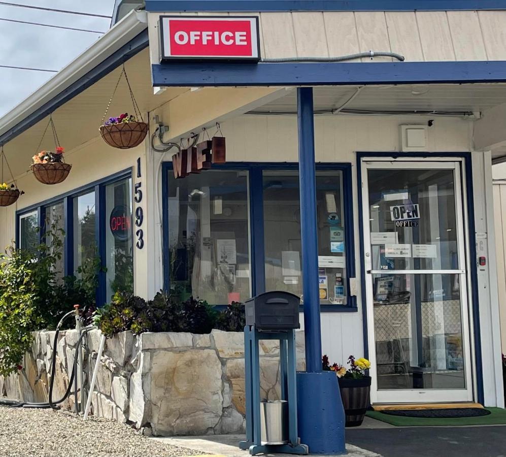 Economy Inn Reedsport Zewnętrze zdjęcie