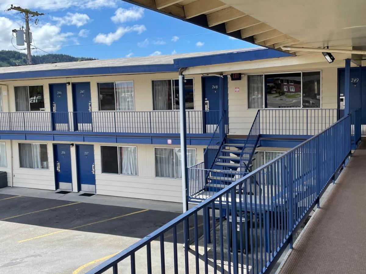 Economy Inn Reedsport Zewnętrze zdjęcie